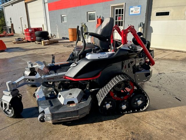 ZTR 66″ TRACK MOWER